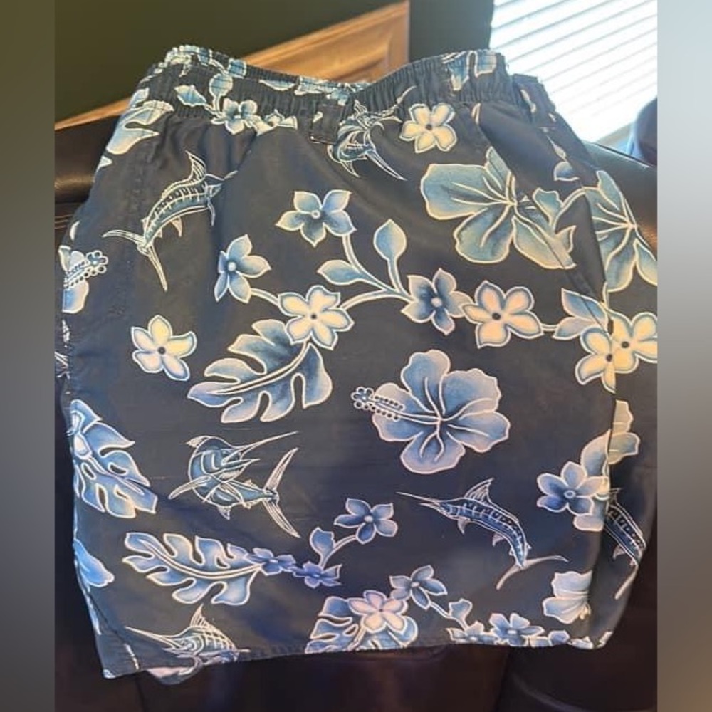 EUC AFTCO swim shorts size XXL